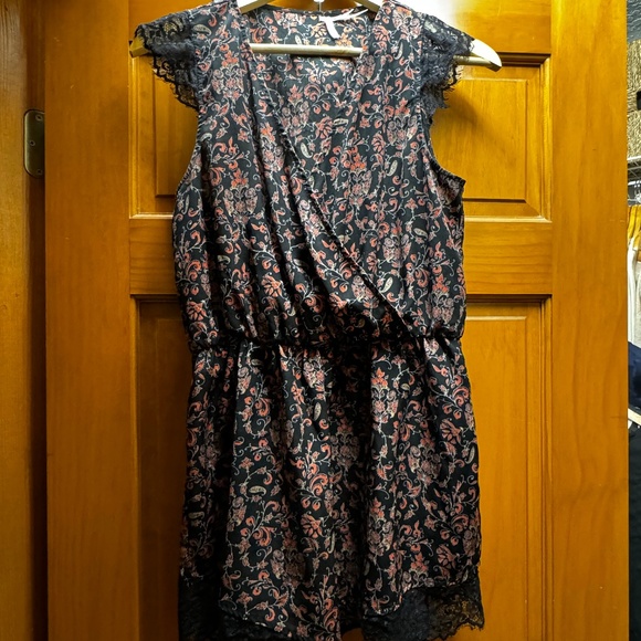 SEXY KIMCHI BLUE LIGHTWEIGHT ROMPER w/Lace-Size Medium - Picture 1 of 6